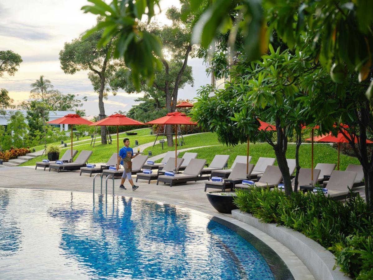 Amari Pattaya Ξενοδοχείο Εξωτερικό φωτογραφία The pool at the U Sathorn