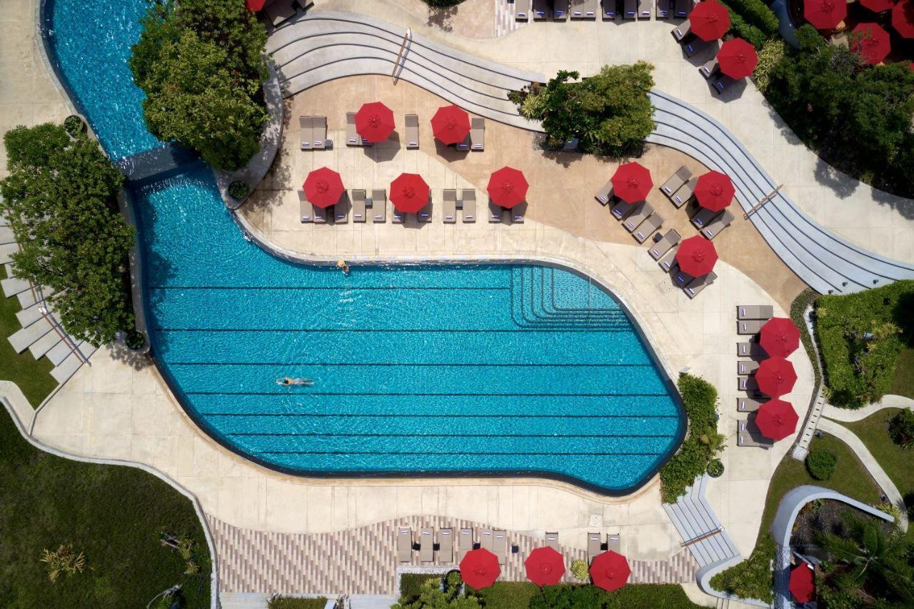 Amari Pattaya Ξενοδοχείο Εξωτερικό φωτογραφία Aerial view of the pool